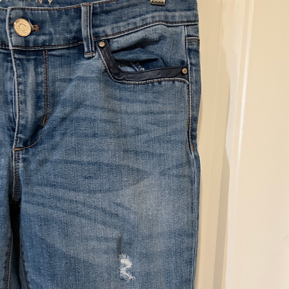 White House Black Market Women's Jeans - Picture 5 of 15